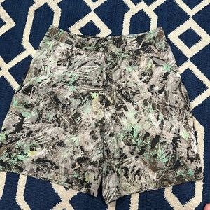 Lululemon pace breaker shorts